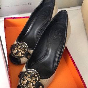 Used Tory Burch wedges